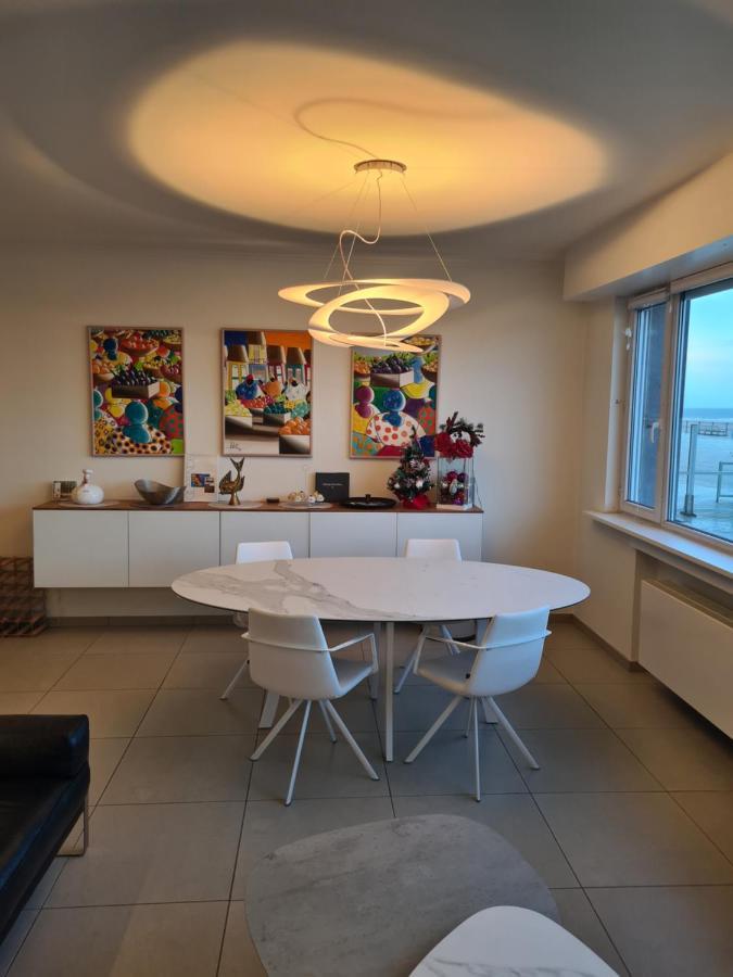 Frontaal Gelijkvloers Seaview 80M² 2 Slp Apartman Ostende Kültér fotó